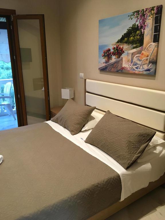 Dimaras Apartments Vasilikí Eksteriør bilde